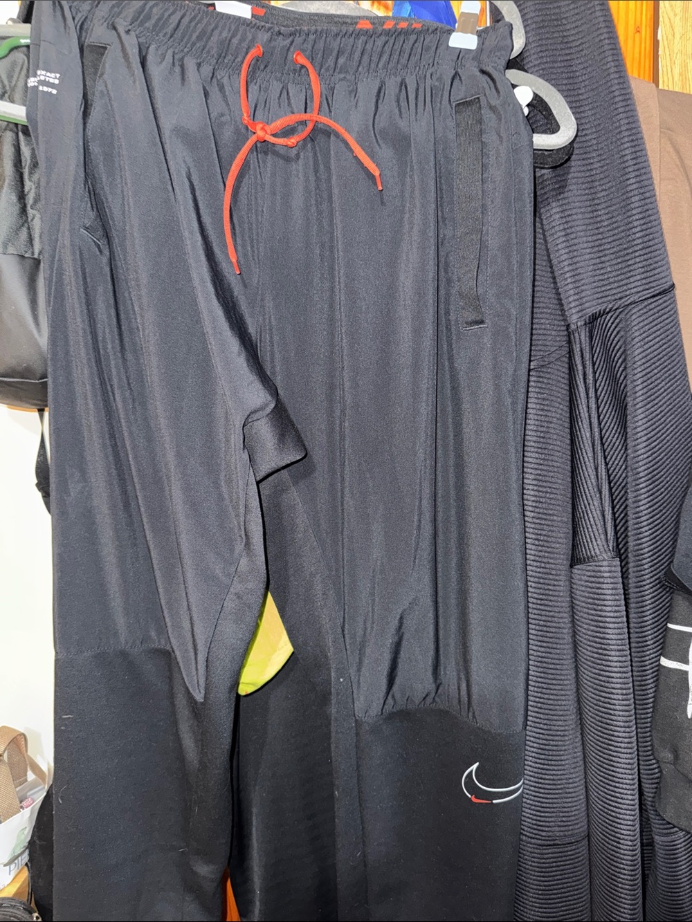 Men’s Nike pants XL